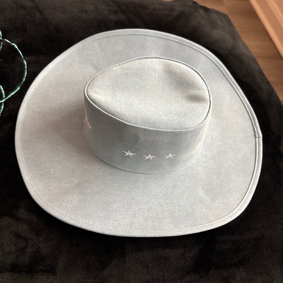 Cowboy Carter Denim Hat - Picture 4 of 6